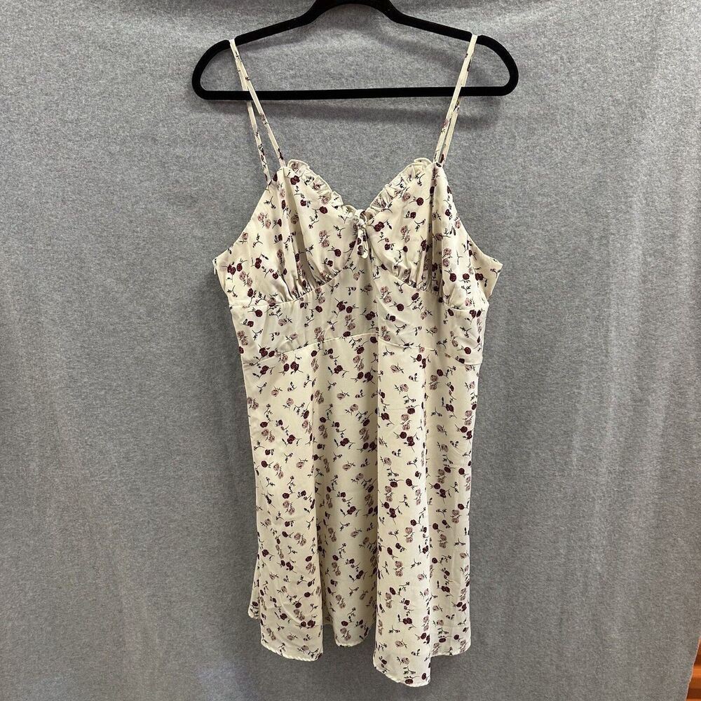 SHEIN Cream Floral Mini Dress
